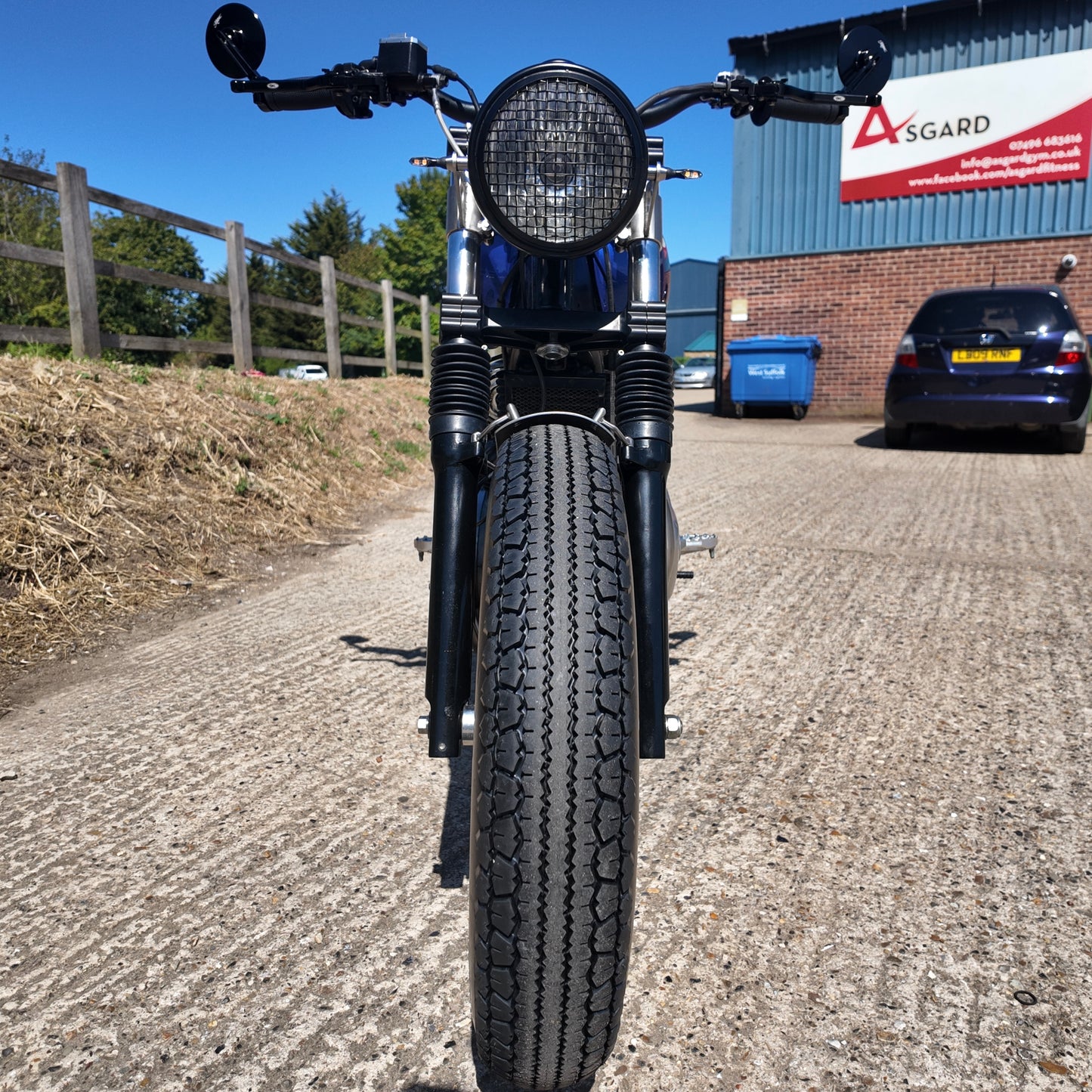 Royal Enfield Interceptor Brat