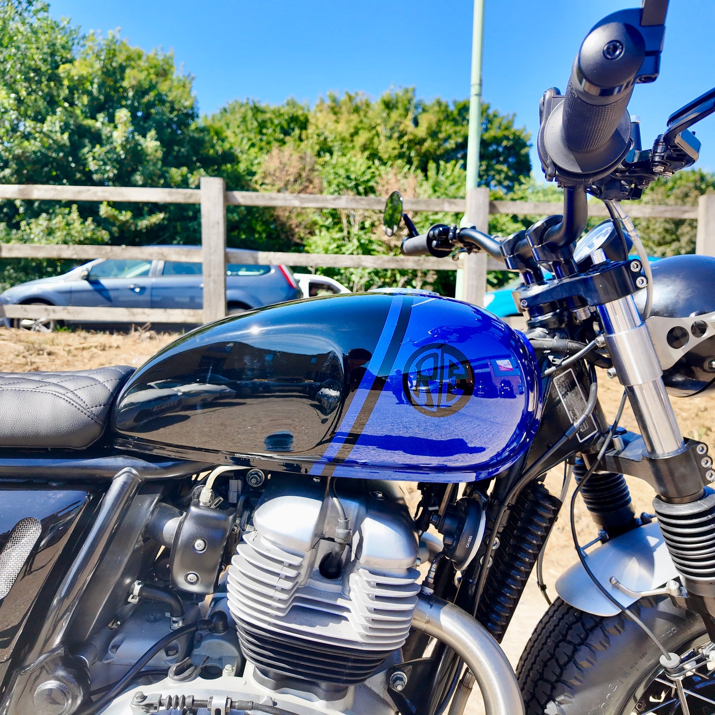 Royal Enfield Interceptor Brat