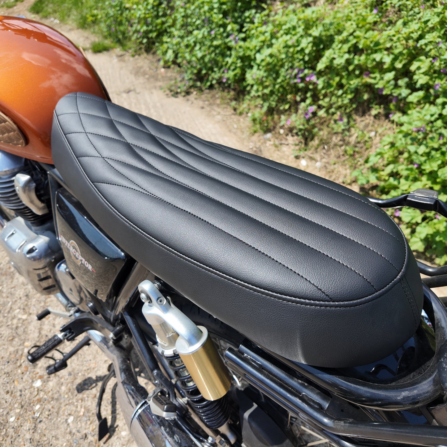 Long Seat for Royal Enfield Interceptor/Continental GT