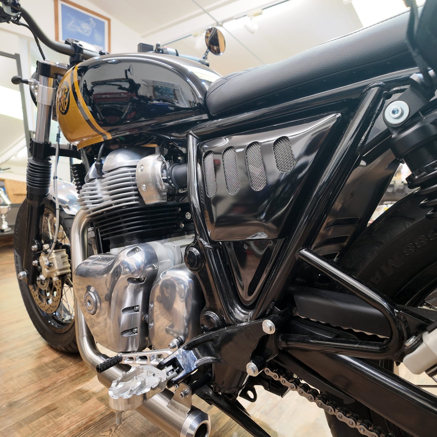 Royal Enfield Interceptor Custom