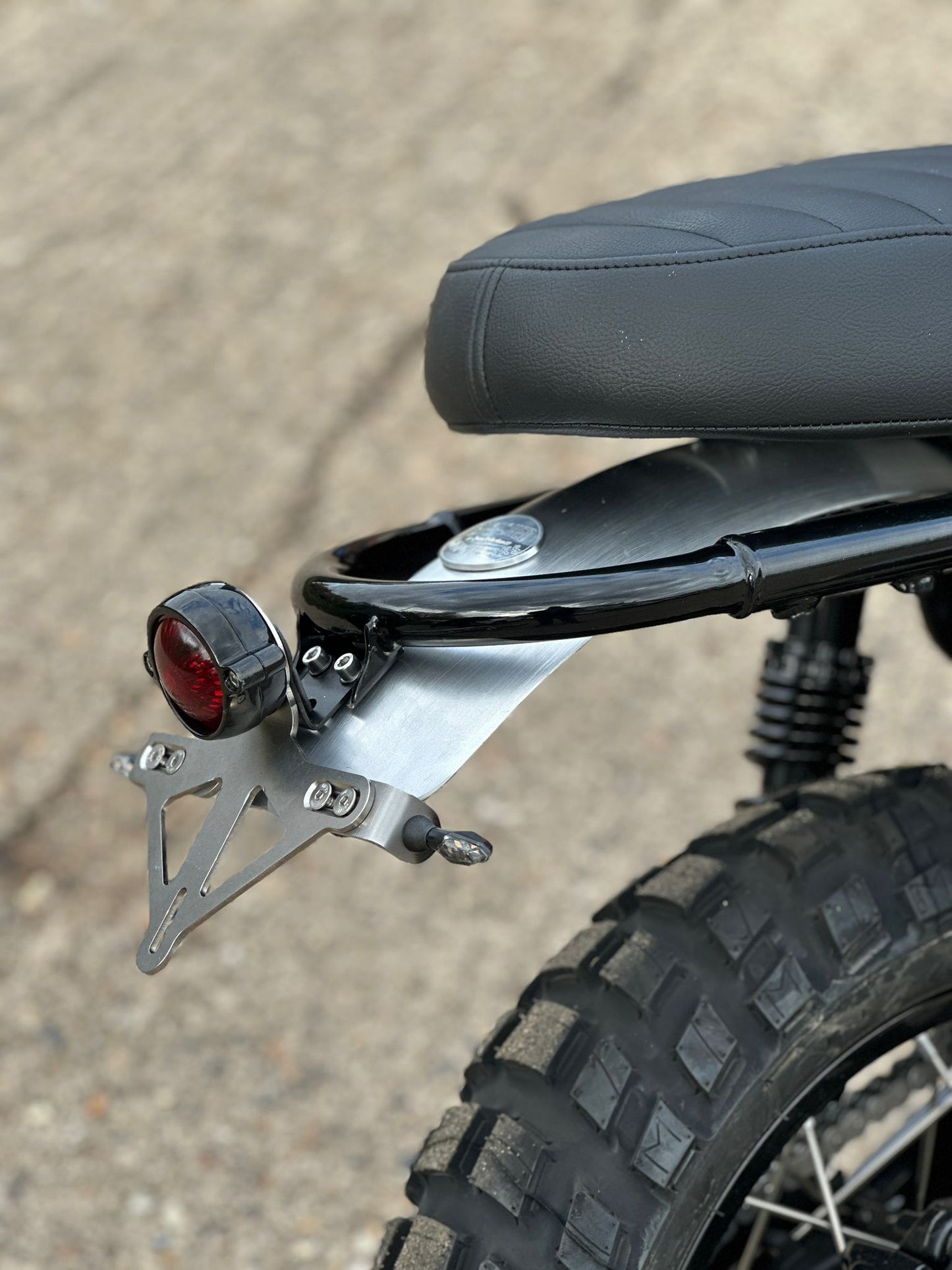 Bear 650 Aluminium Rear Mudguard & Mounts