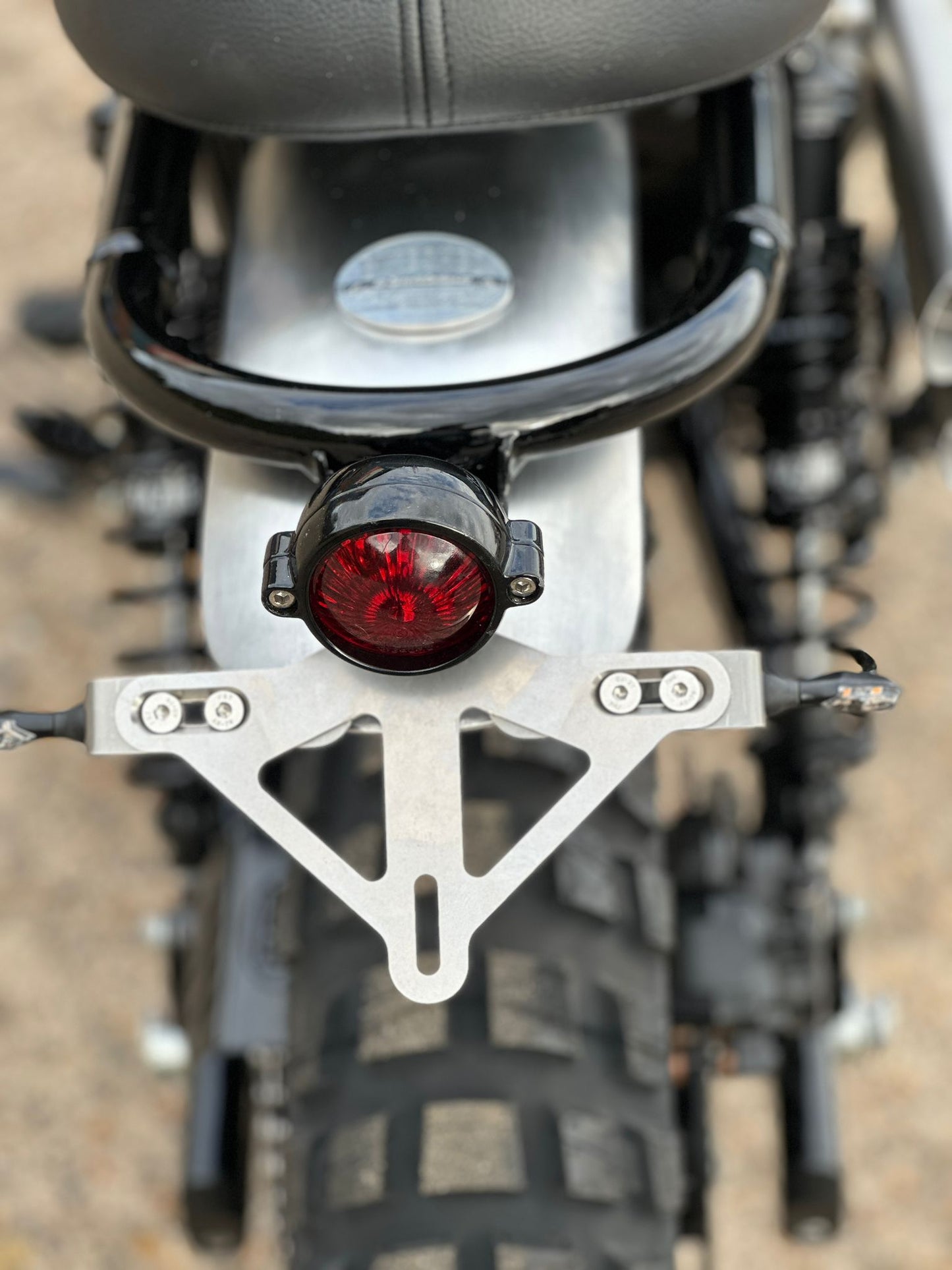 Bear 650 Aluminium Rear Mudguard & Mounts