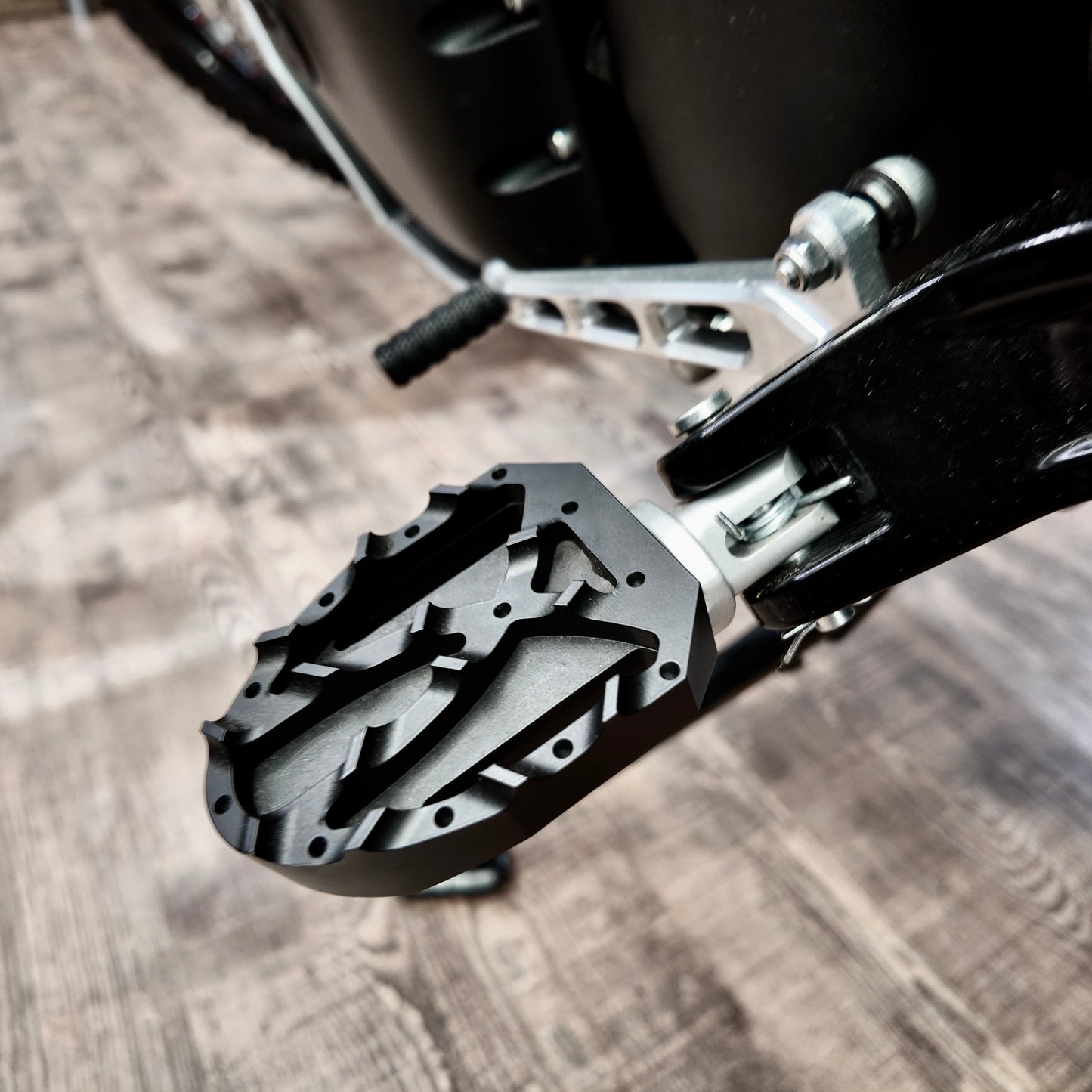 Bear Trap Foot pegs