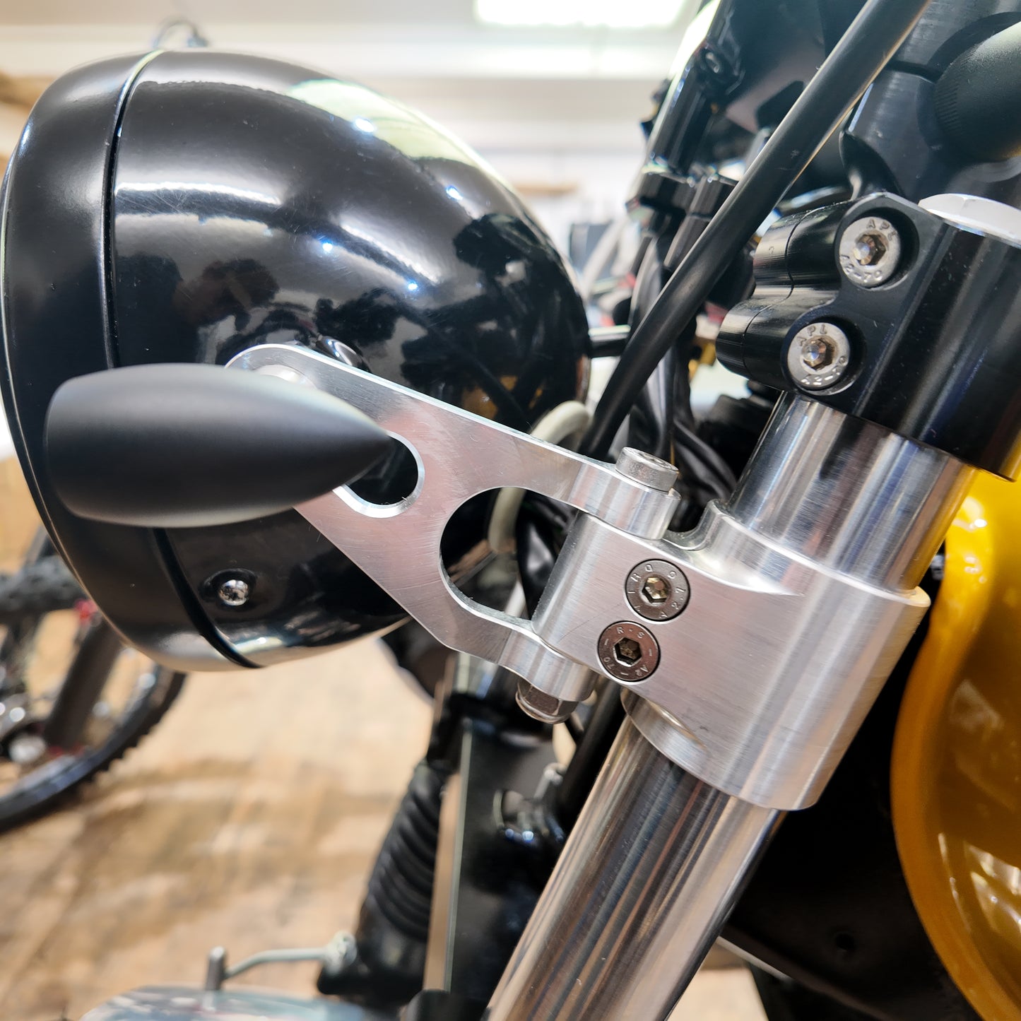 Royal Enfield Interceptor Custom