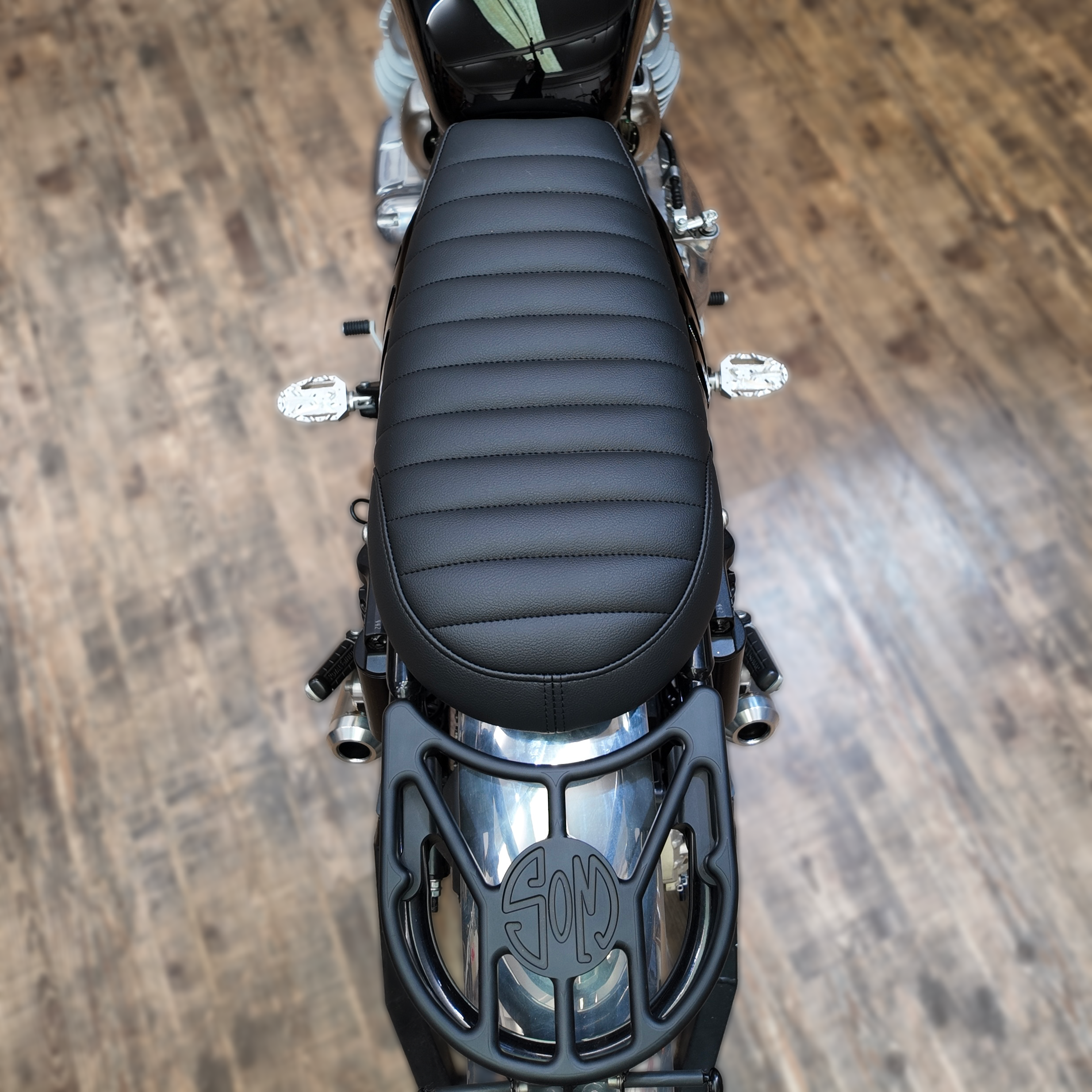 Royal Enfield Interceptor Short Seat