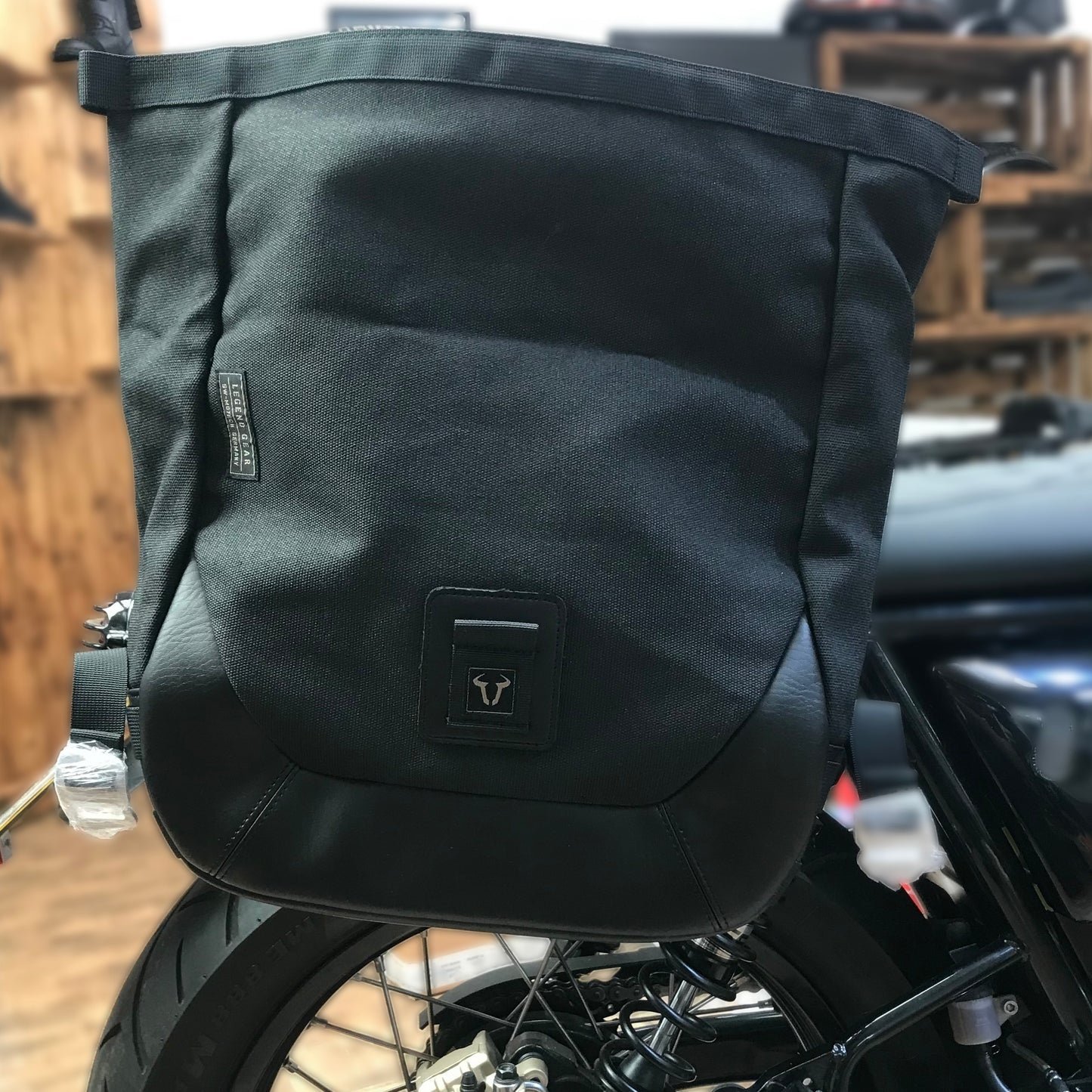 Legend Gear Side Bag LC1 - 9.8 litre (Right)