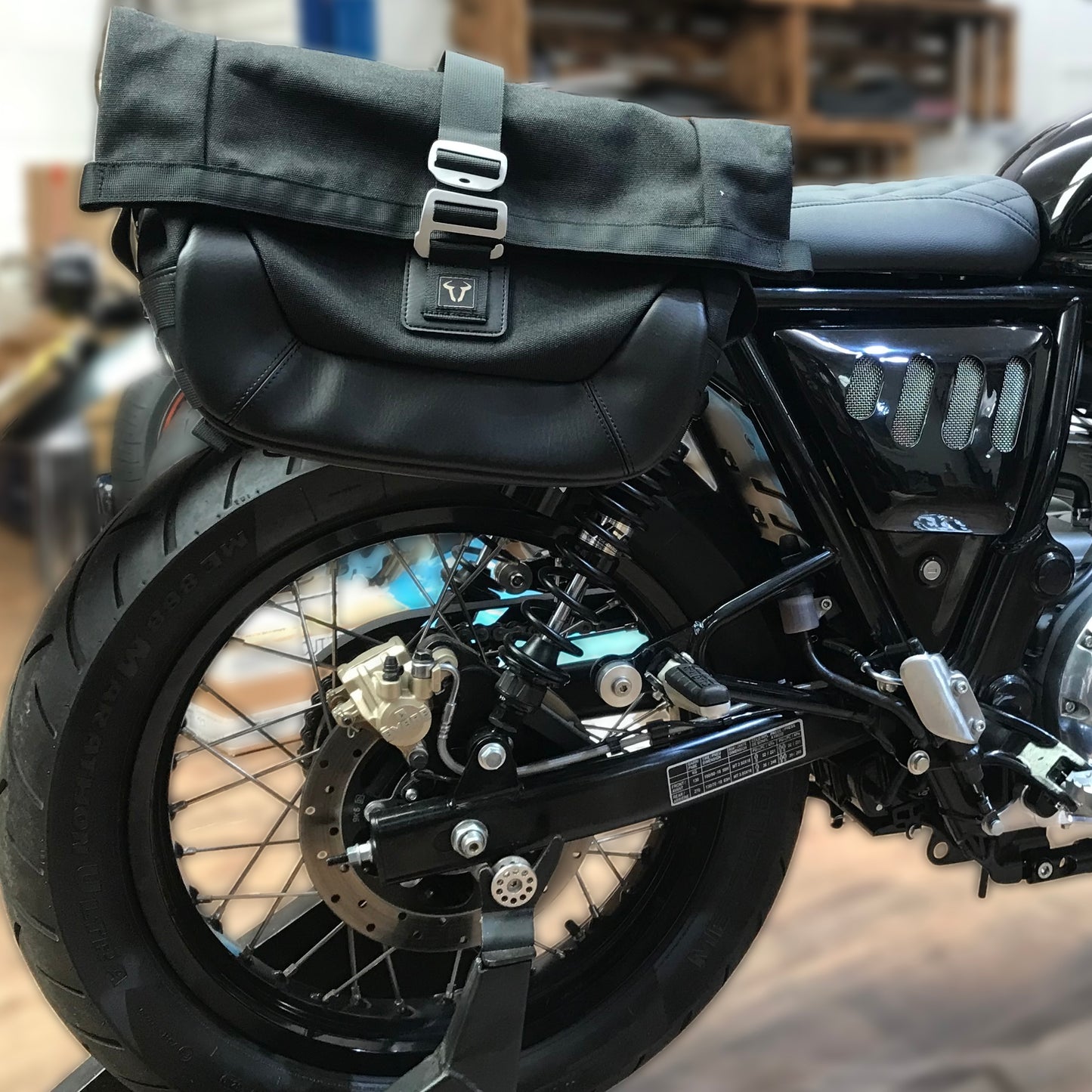 Legend Gear Side Bag LC1 - 9.8 litre (Right)