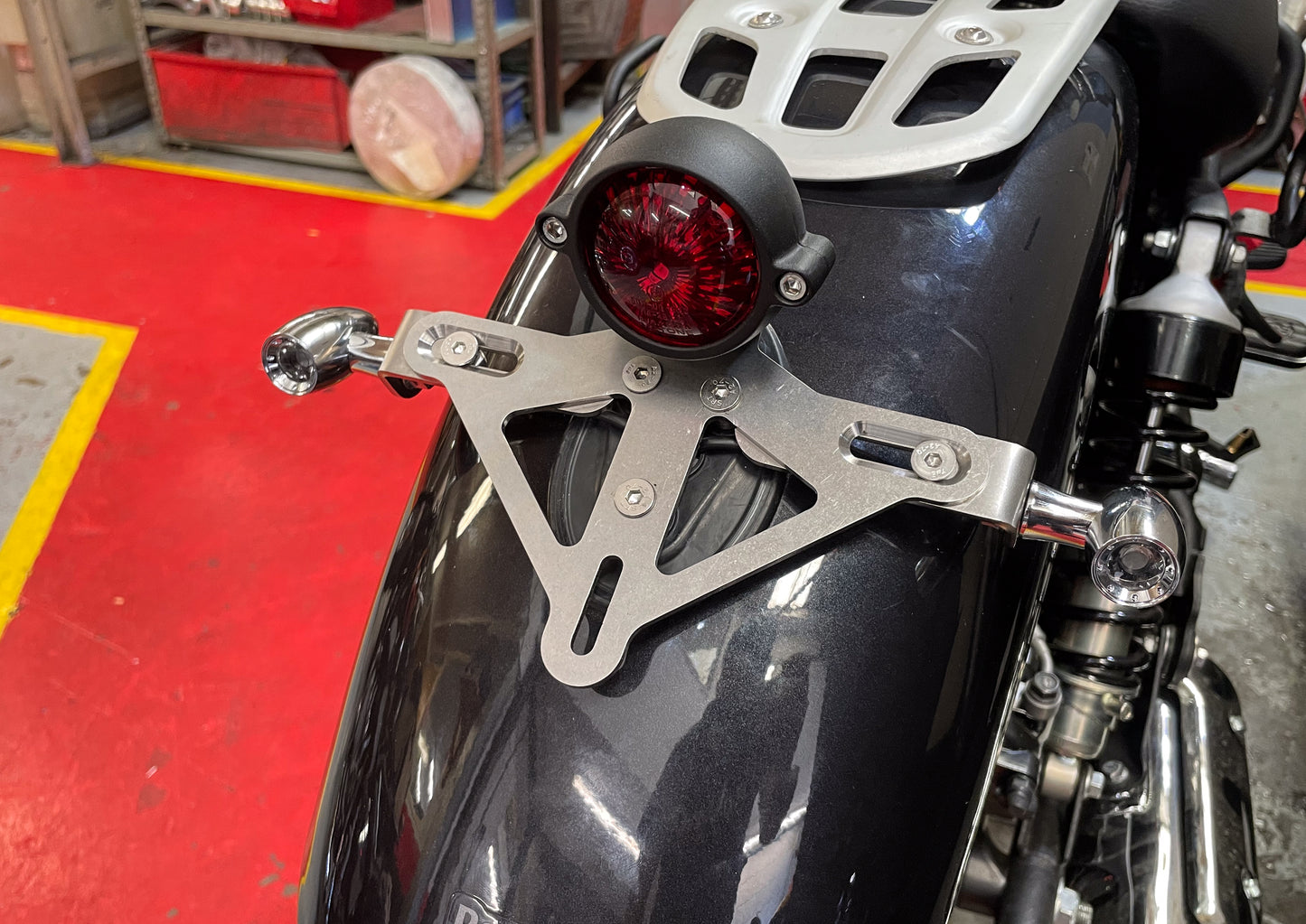 Number Plate Mount for Super Meteor 650