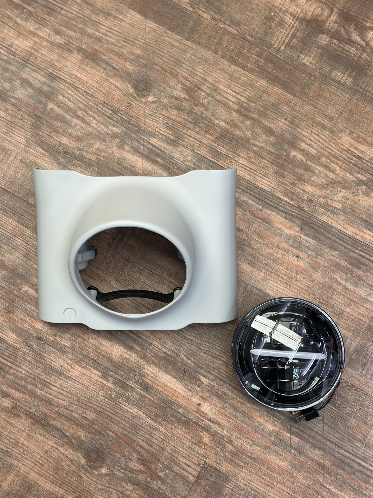 Bear 650 Headlight Nacelle