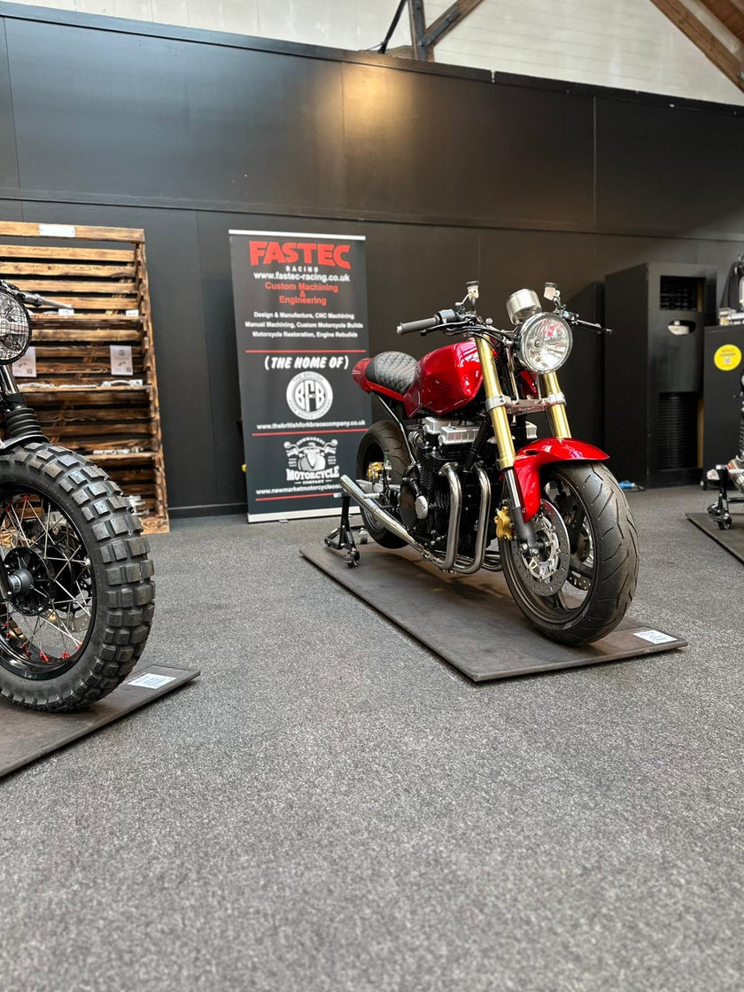 Honda CBX750 RC17 Custom Build